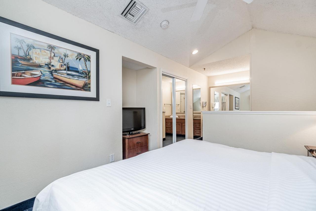 Doral Inn & Suites Miami Airport West 외부 사진