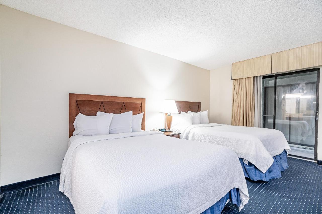 Doral Inn & Suites Miami Airport West 외부 사진