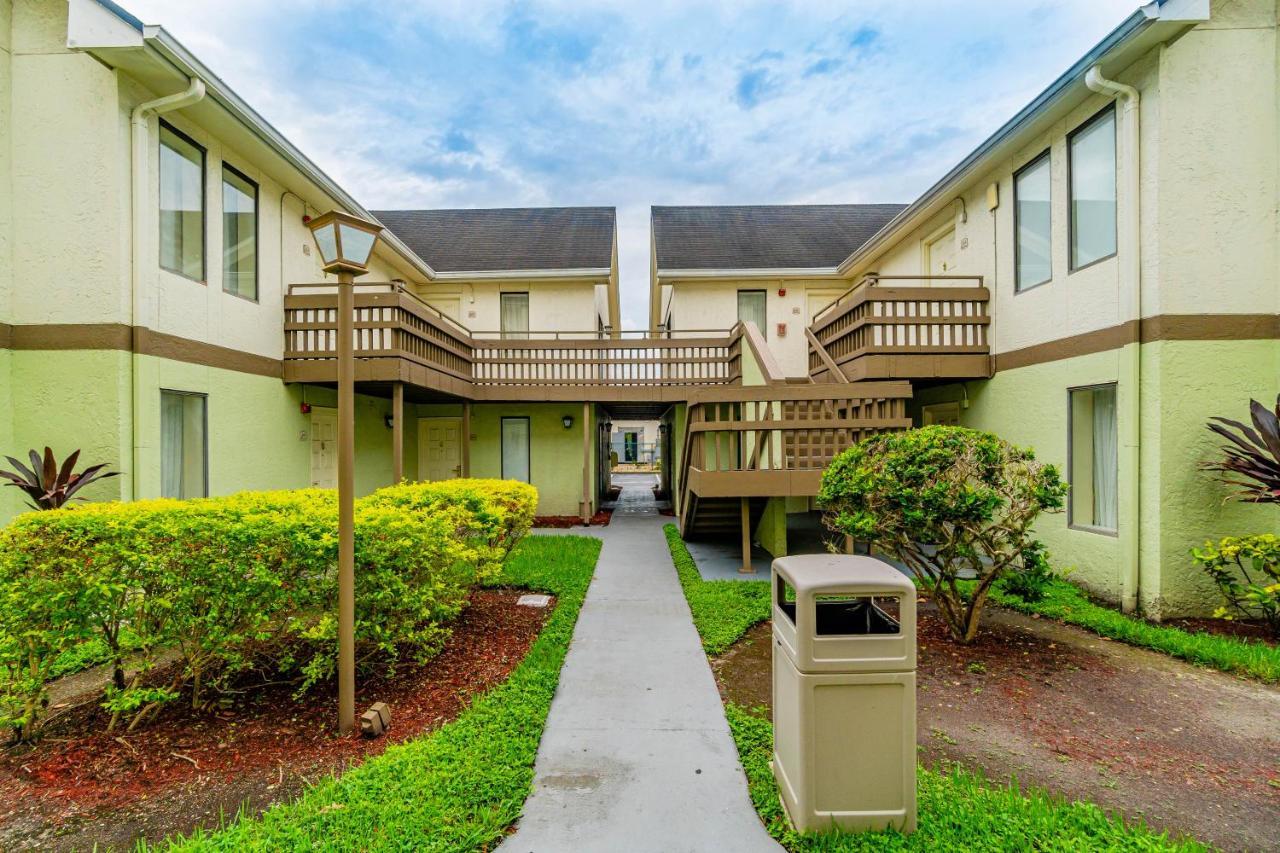 Doral Inn & Suites Miami Airport West 외부 사진